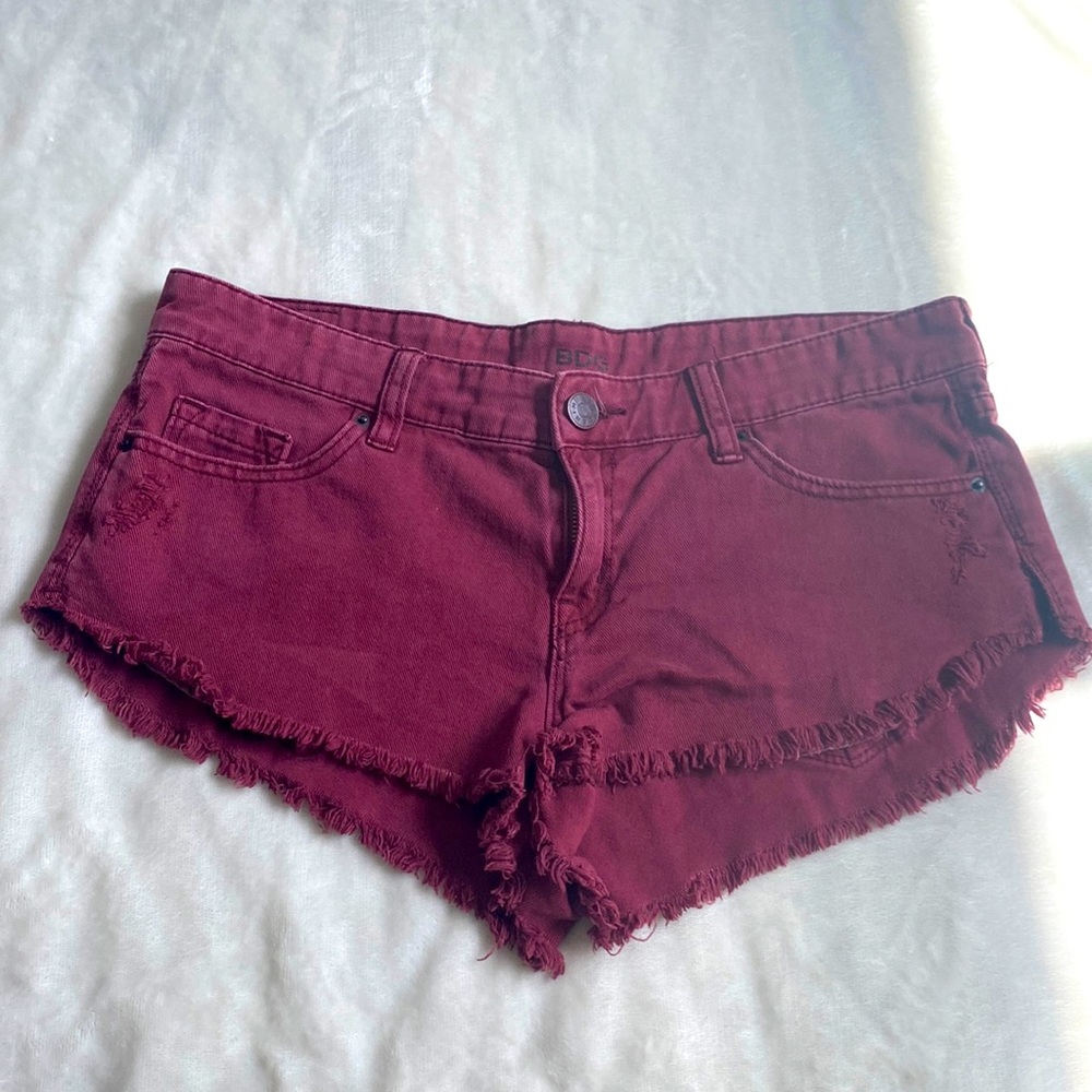 🌸Urban Outfitters BDG low rise dolphin jean shorts